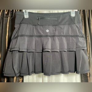 Lululemon Run Pace Setter Tennis Skirt Black Women’s Sz. 6